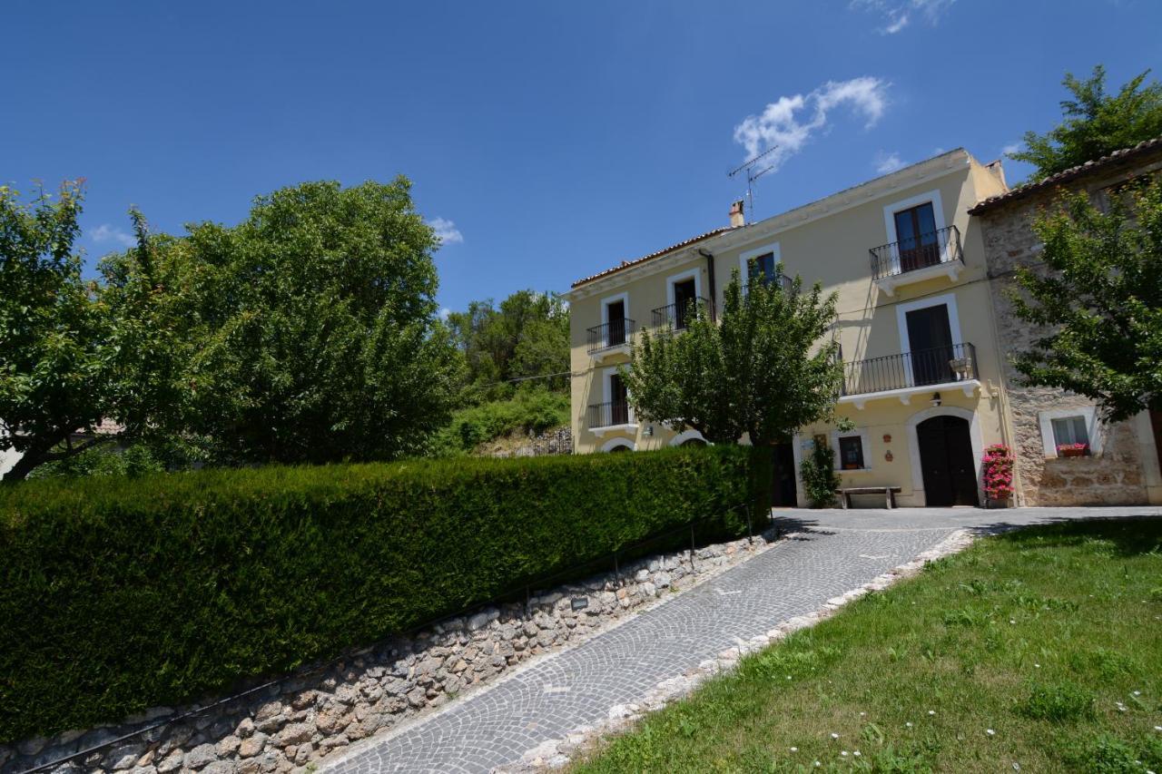 Residence Villa Valsi Santo Stefano Di Sessanio Exterior photo